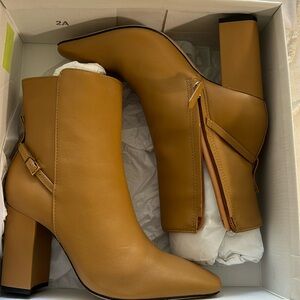 Schutz Christine Nappa Leather Bootie - 7 / Nude